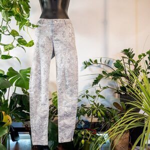 Zara White & Gray Paisley Denim Jeans, Slim Fit, Size 4